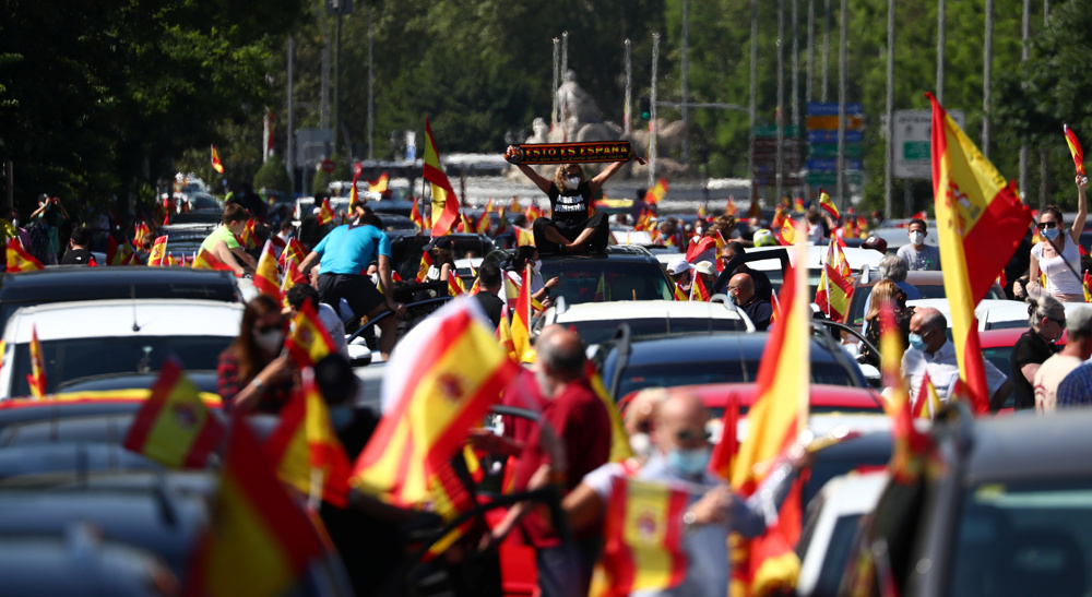 Far-right protests erupt in Spain against coronavirus lockdowns