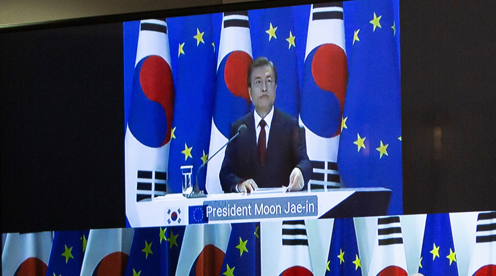 South Korea president urges Trump, Kim to meet again before US presidential vote