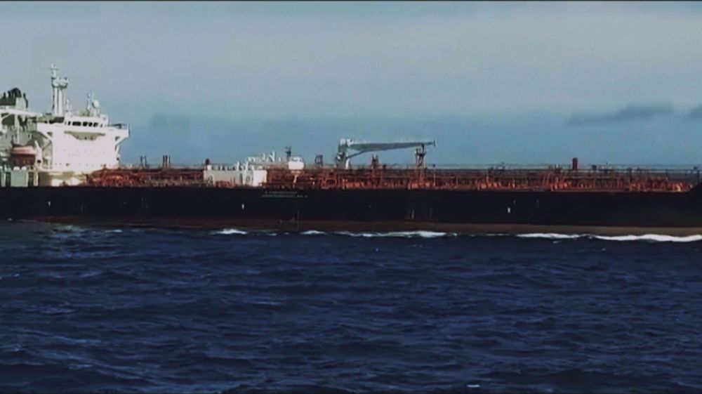 Iran oil tanker hit by US sanctions back