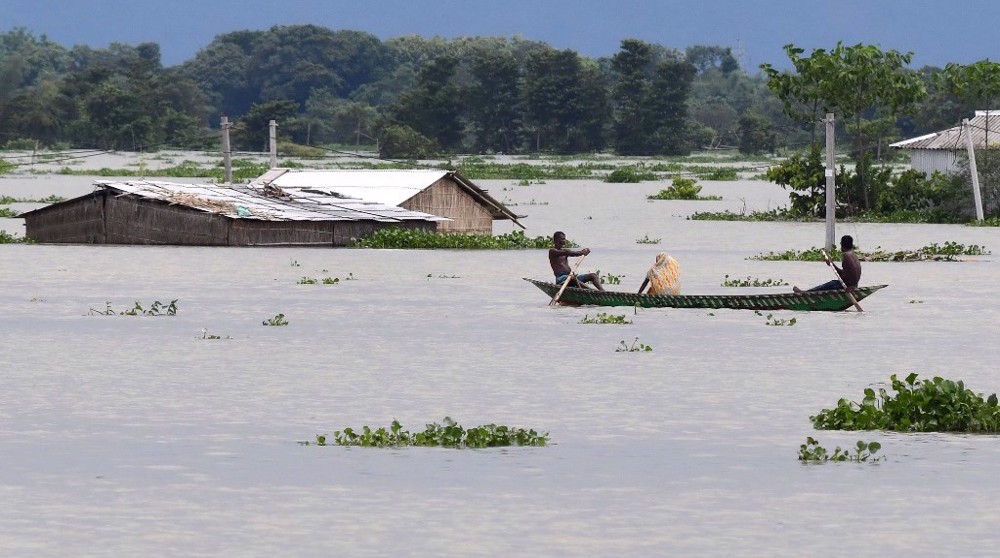 Floods kill at least 189 people, displace 4 million in India, Nepal 