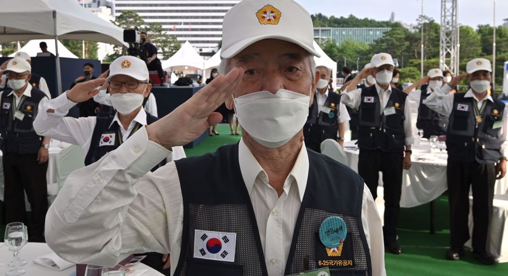 South Korea court orders North to compensate 2 veterans