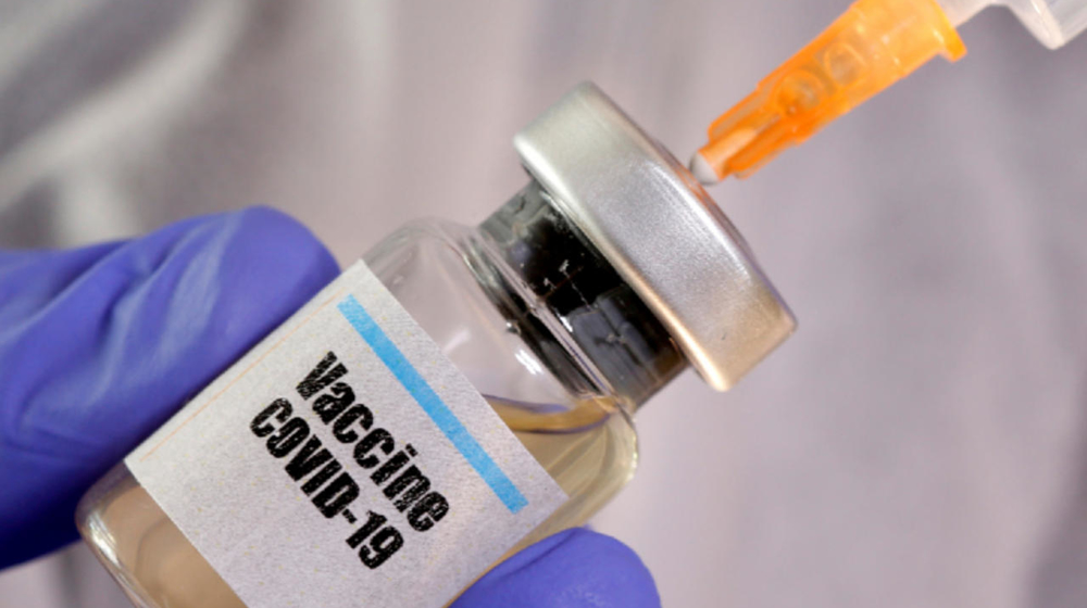 Top US health official: Approval of COVID vaccines unlikely before Nov.