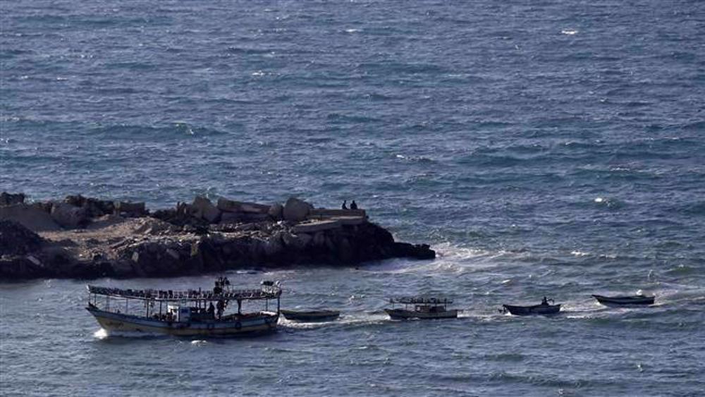   Israel shuts Gaza fishing zone, steps up aerial, land attacks
