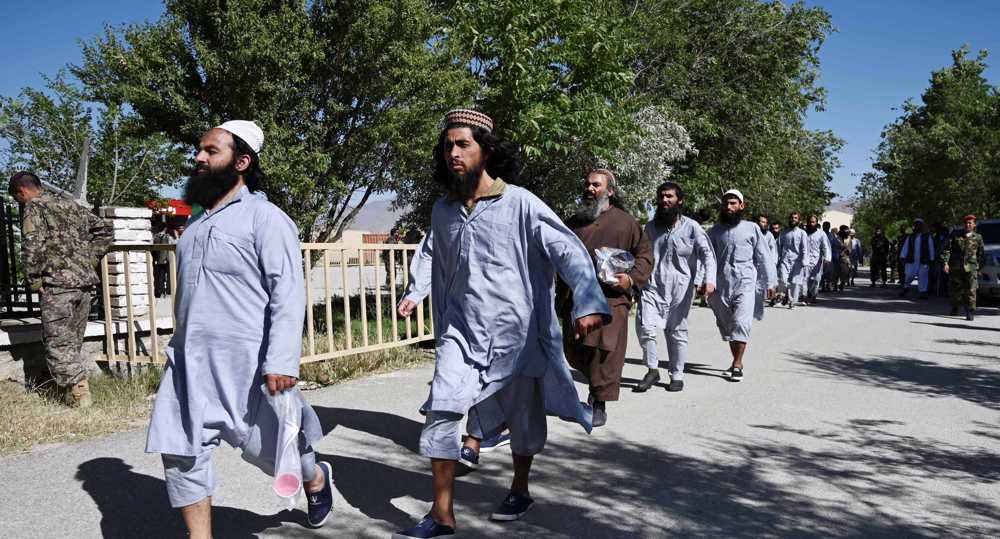Afghan govt. frees over 300 Taliban prisoners in Eid ceasefire deal