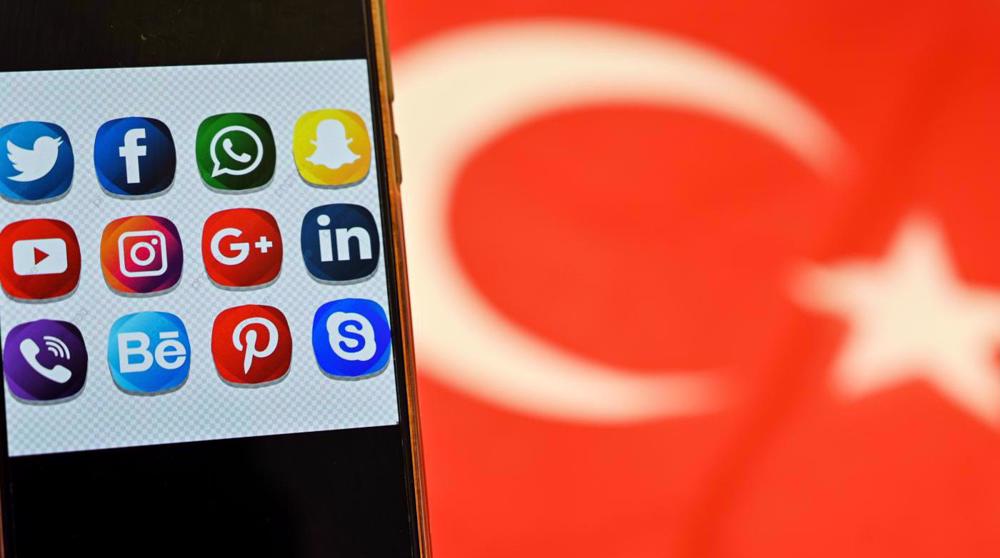 Turkish government urges citizens to abandon WhatsApp