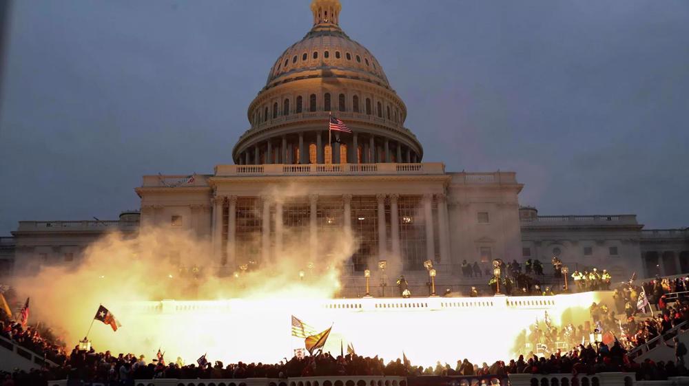 US Capitol police officer dies of injuries from riot 