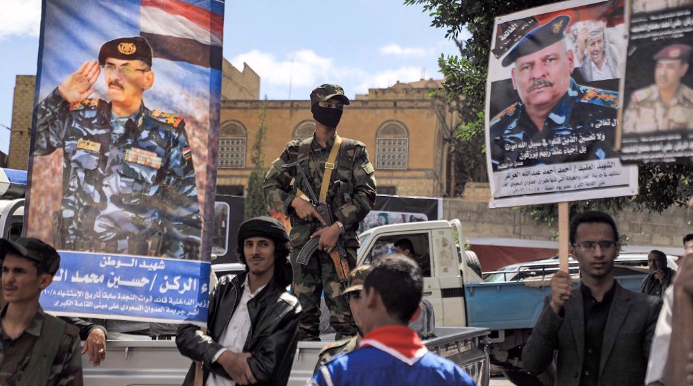 Yemeni forces advance on Ma’rib as powerful tribe holds back