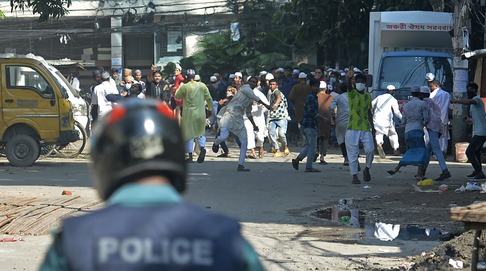 Police attack Muslims in Bangladesh amid protests over desecration of Qur'an
