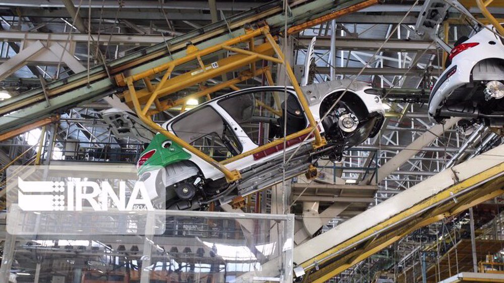 Iran car output almost flat y/y in H1 fiscal year: Report
