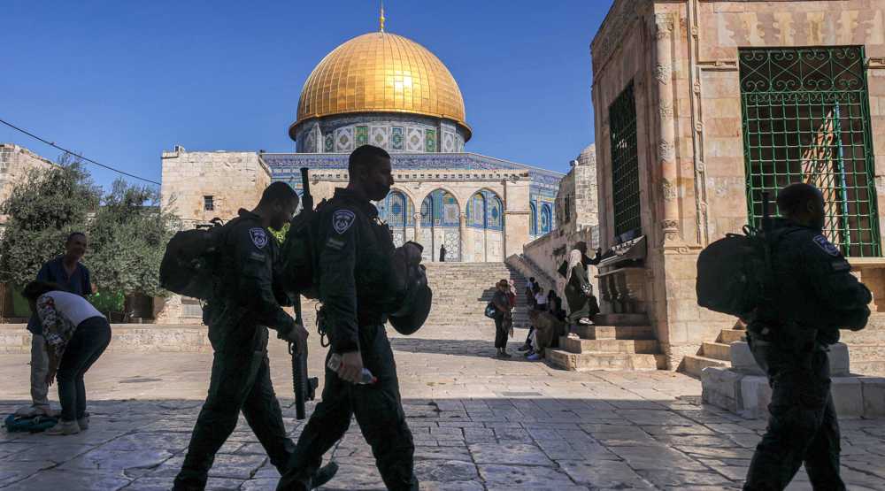 Resistance groups: Israeli prayers at al-Aqsa 'declaration of war'