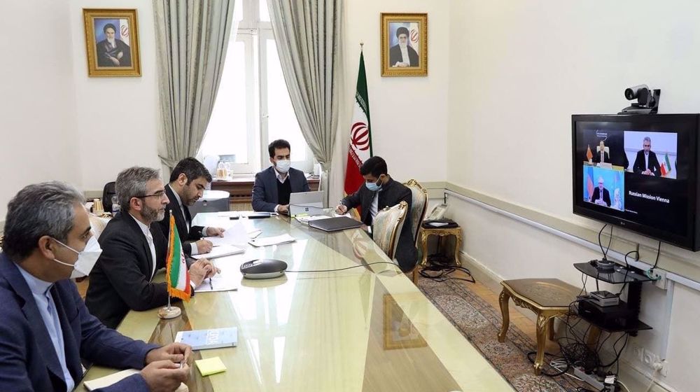 Iran’s top negotiator: Effective sanctions removal main priority of Vienna talks
