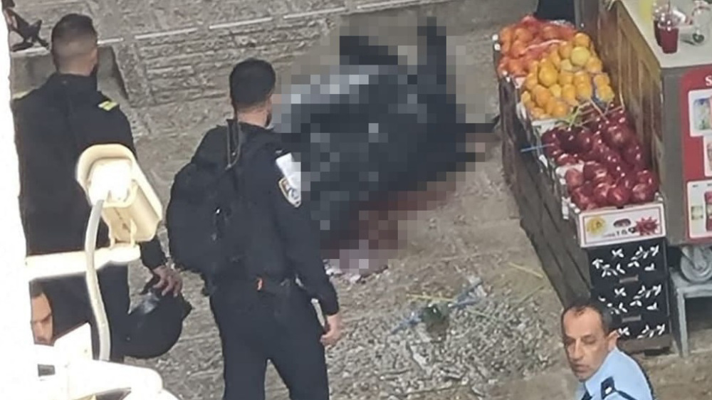 Israeli forces shoot dead Palestinian man in Old City of al-Quds