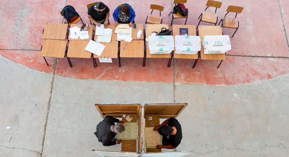 Chile's presidential vote headed for polarized runoff