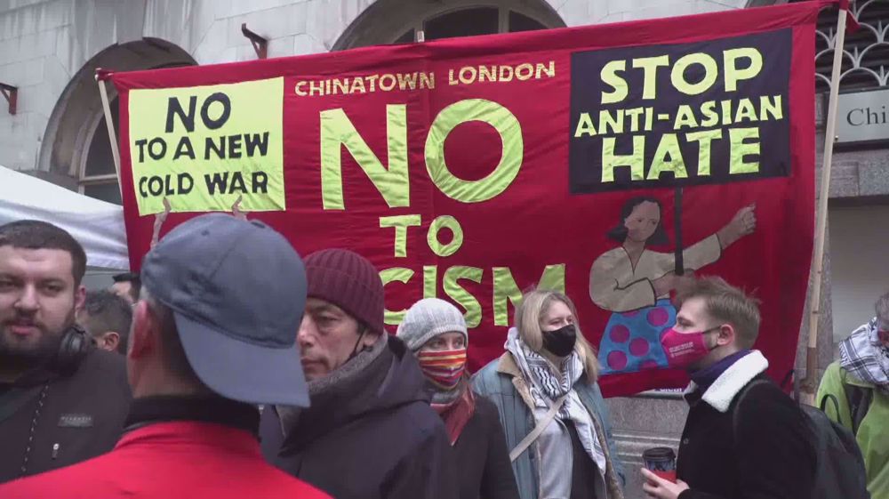 'Stop racism, no to Cold War' protest held in London