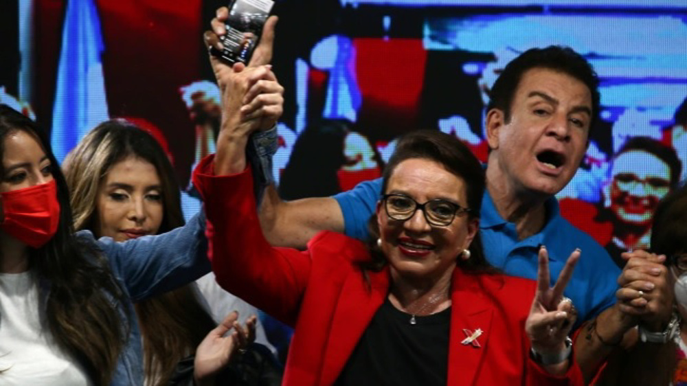 Honduras: Leftist candidate Xiomara Castro claims election victory