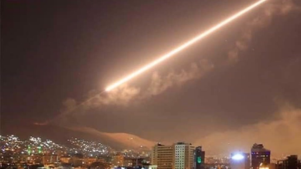 1er missile syrien a frappé Israël...! 