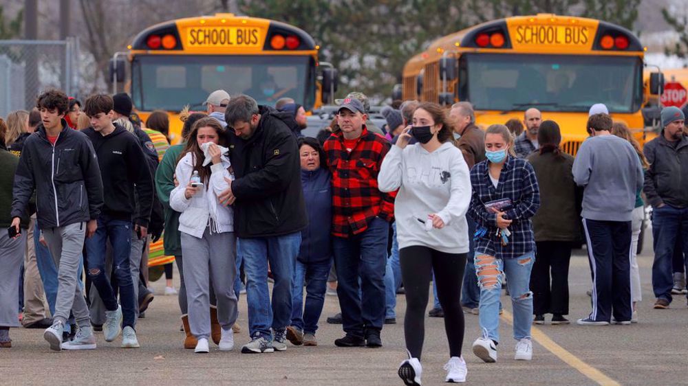 Shooting at Michigan high school leaves three students dead, 8 injured; boy, 15, in custody