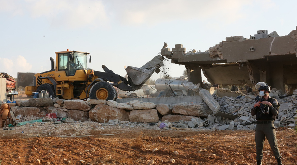 Israel demolishes two Palestinian homes, plans to remove al-Quds mosque’s dome