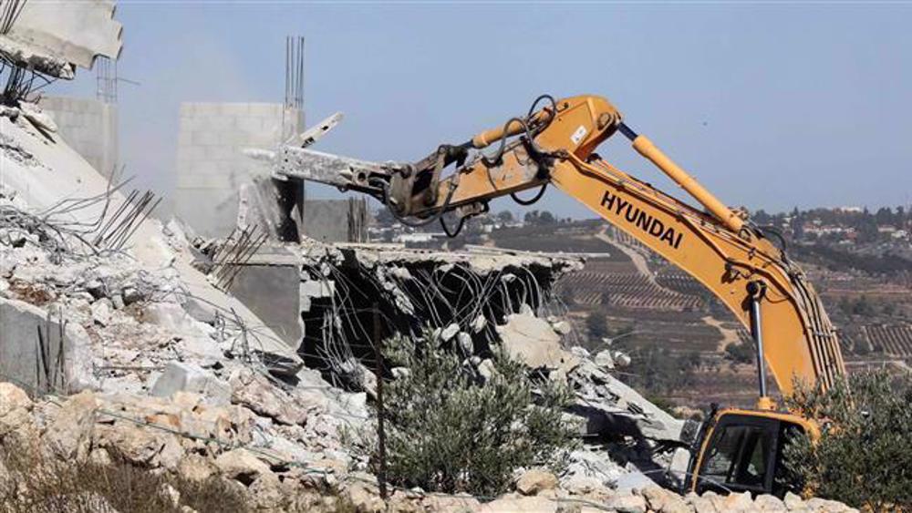 Israeli forces demolish Palestinian family’s home in S West Bank