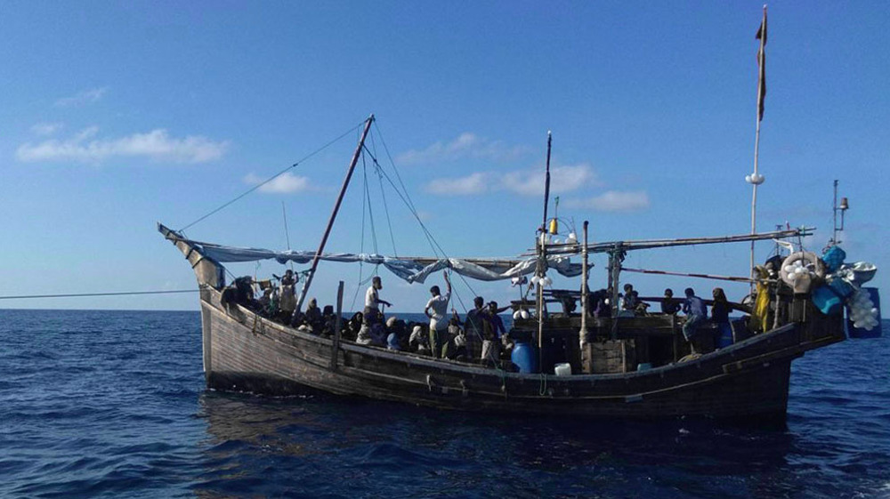 Indonesia to allow stranded Rohingya boat to seek refuge