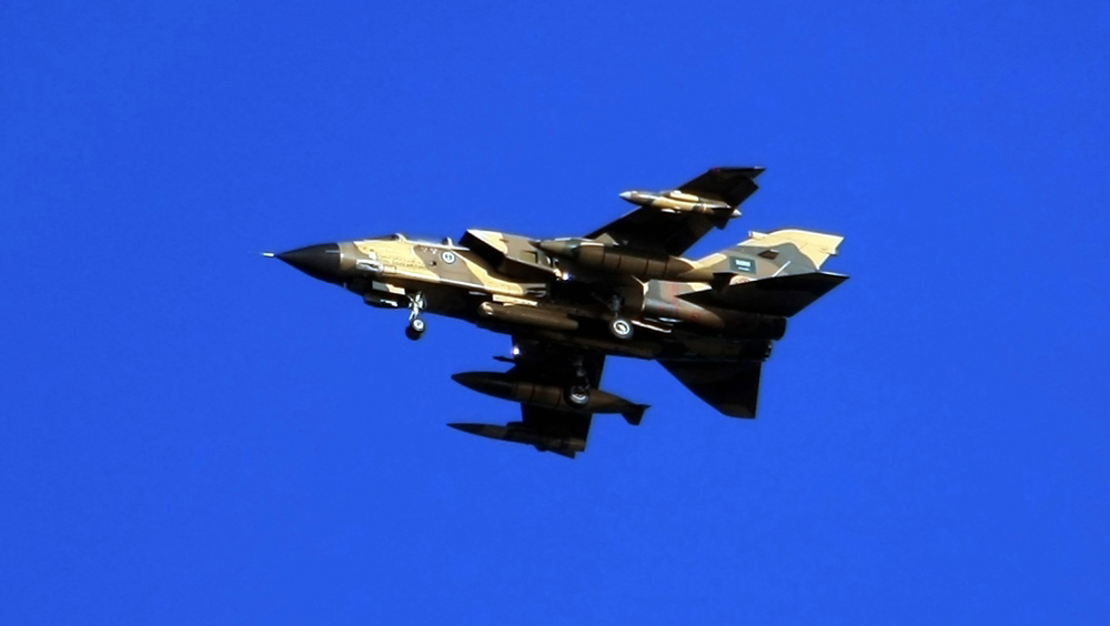 9 injured as fresh Saudi-led coalition air raids target Yemen's capital