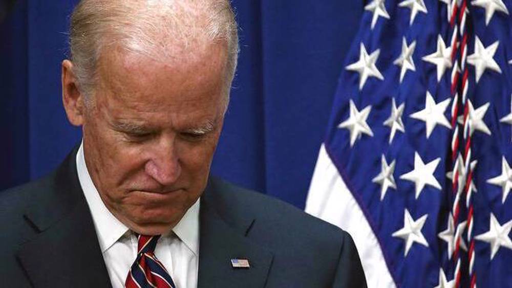 Democrats fear Biden’s flagging poll numbers may cost them their congressional majorities