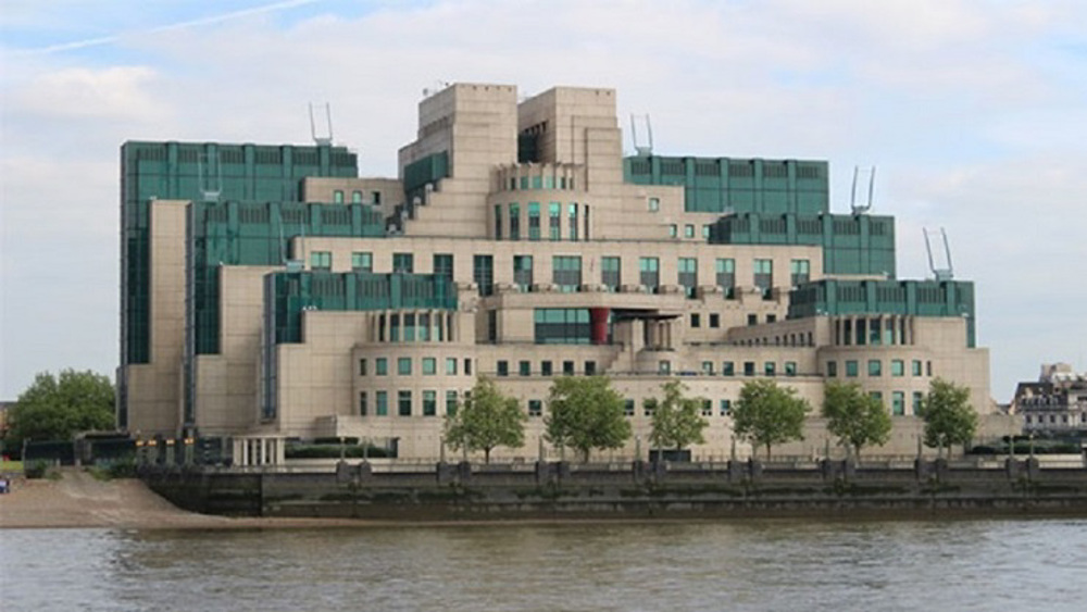 MI6 recruiting ‘foreign born’ officers as part of ‘diversity’ drive 