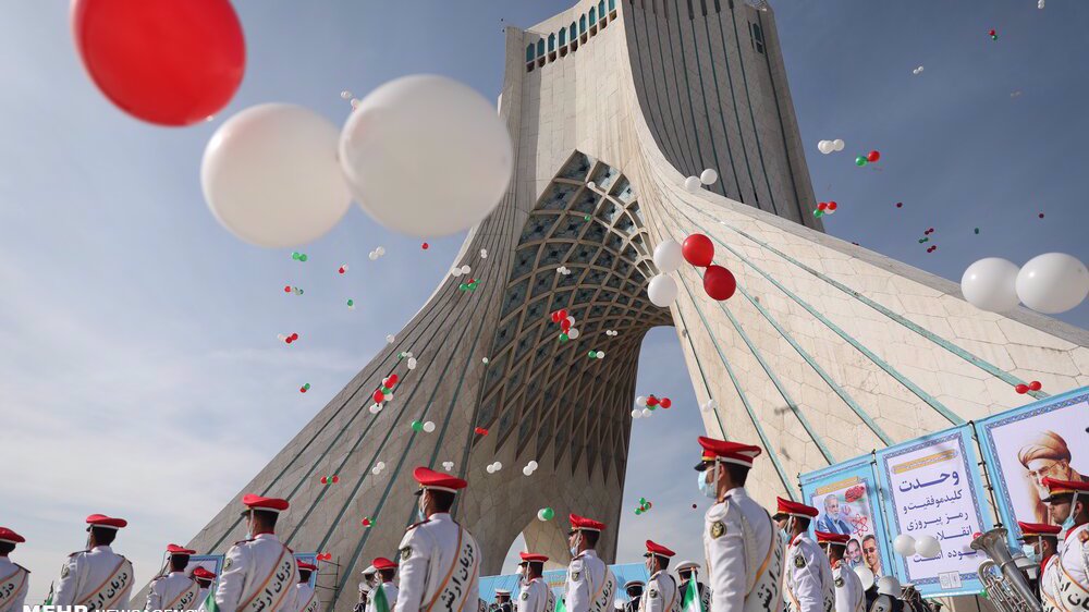 Iranians celebrate 42nd anniversary of Islamic Revolution