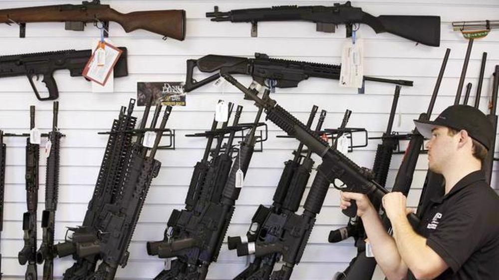  Biden urges Congress to ban assault weapons, pass gun control laws
