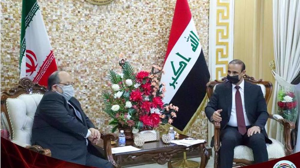Iran, Iraq sign roadmap for five-year economic cooperation  