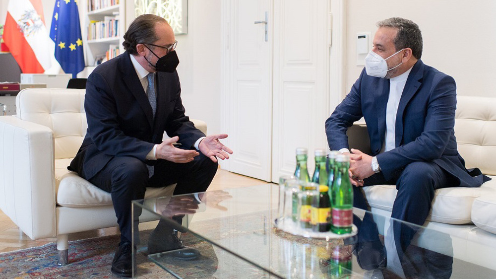 Araqchi meets Austrian FM to discuss next steps to revive JCPOA
