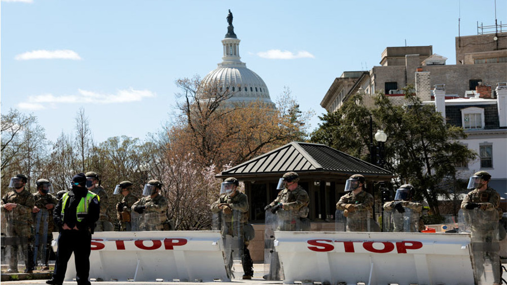 US Capitol building goes into lockdown 