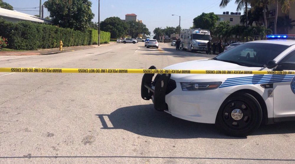 Miami shooting leaves 1 person dead, 6 wounded