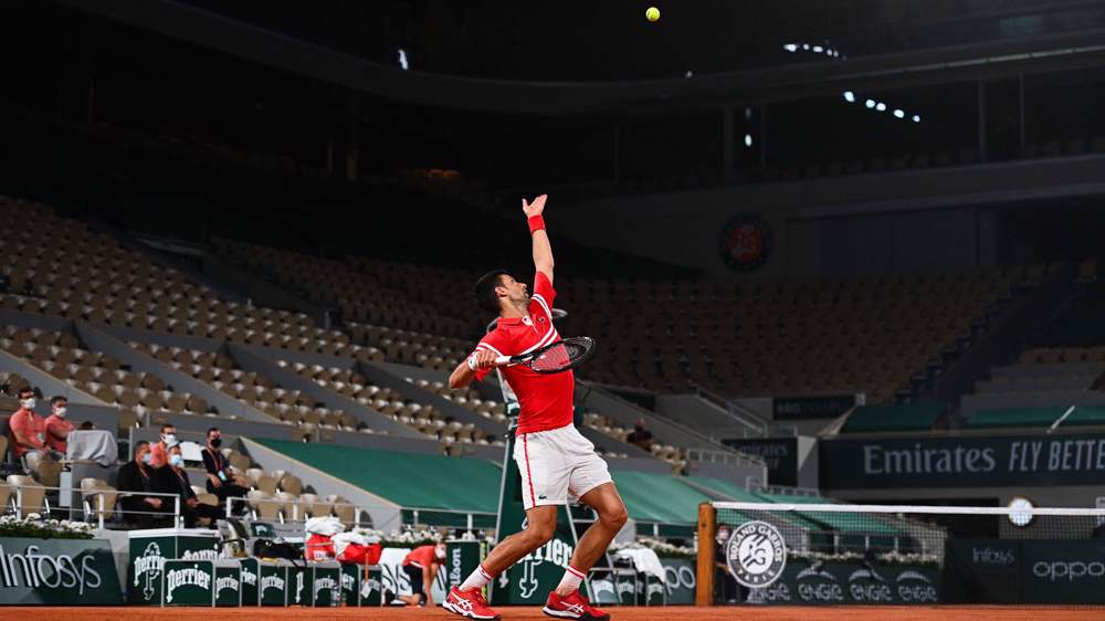 French Open: Djokovic tops Sandgren in straight sets 