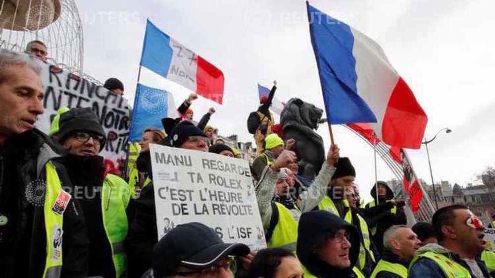 Anger over France’s new COVID rules re-energizes Yellow Vests