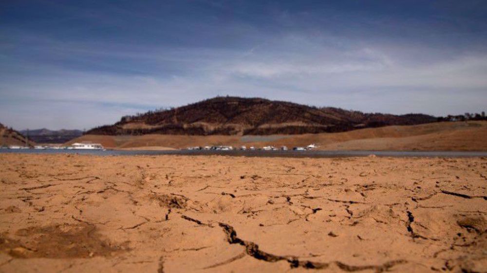Californians scramble for fresh water as taps, wells run dry