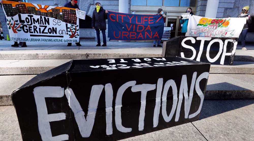 Eviction moratorium to expire Saturday as lawmakers leave town without passing extension