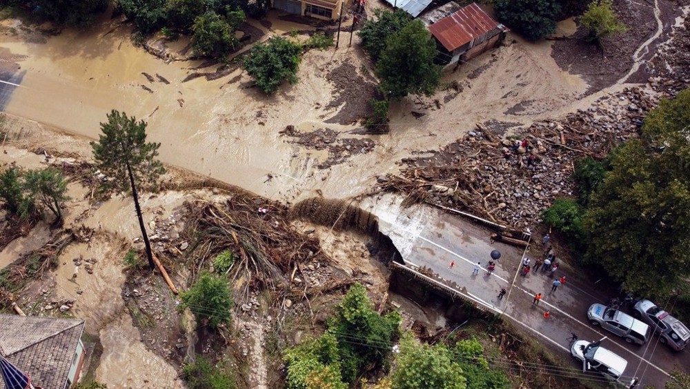 Flash floods sweep through northern Turkey, killing 11 people