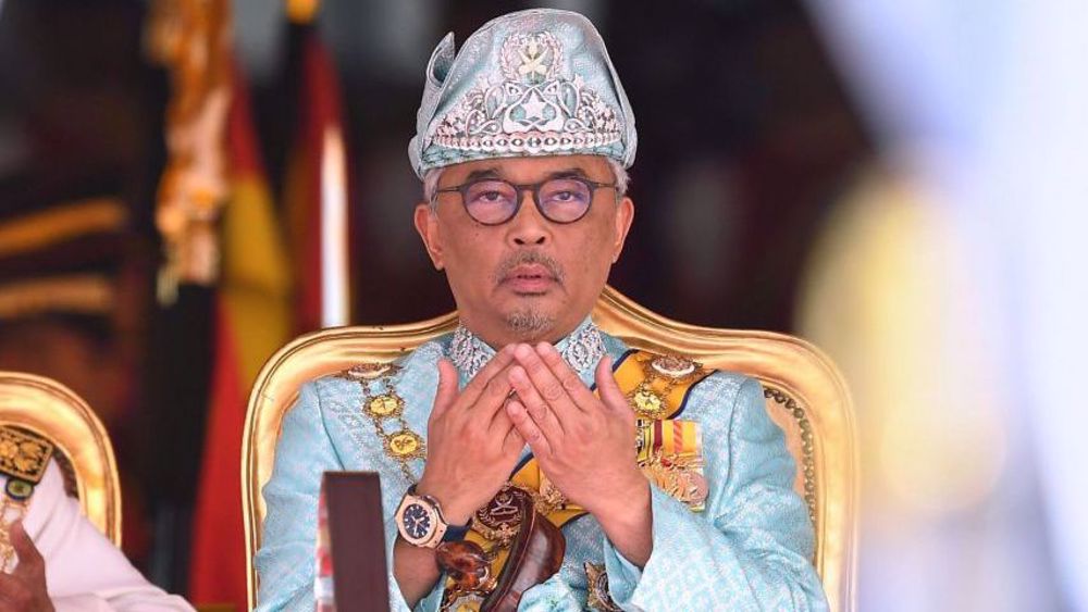 Malaysia's king urges party leaders to work together in search for new PM