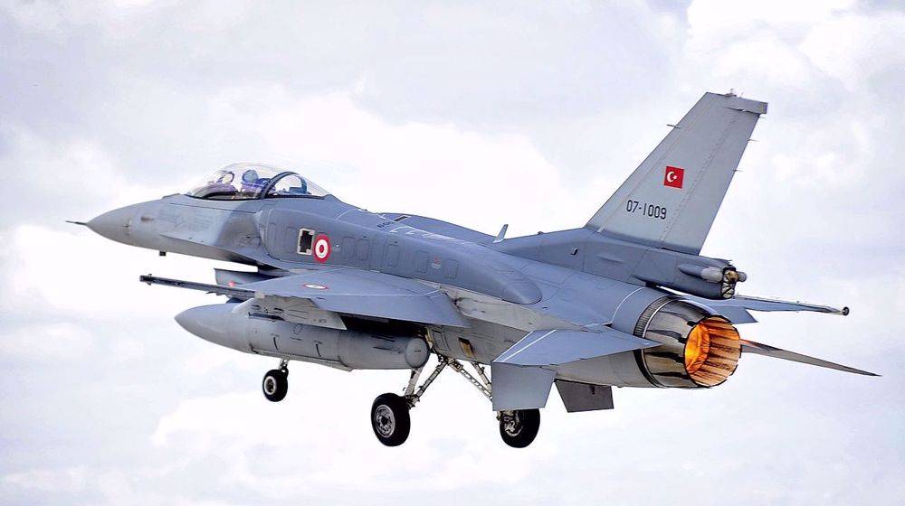 Turkish warplanes strike PMU hospital in northern Iraq: Report