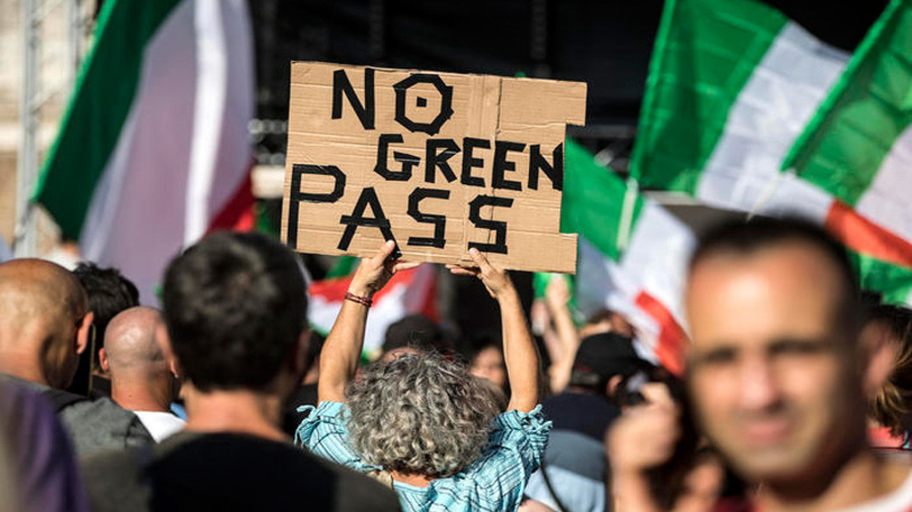 Anti-COVID green pass protest held in Rome