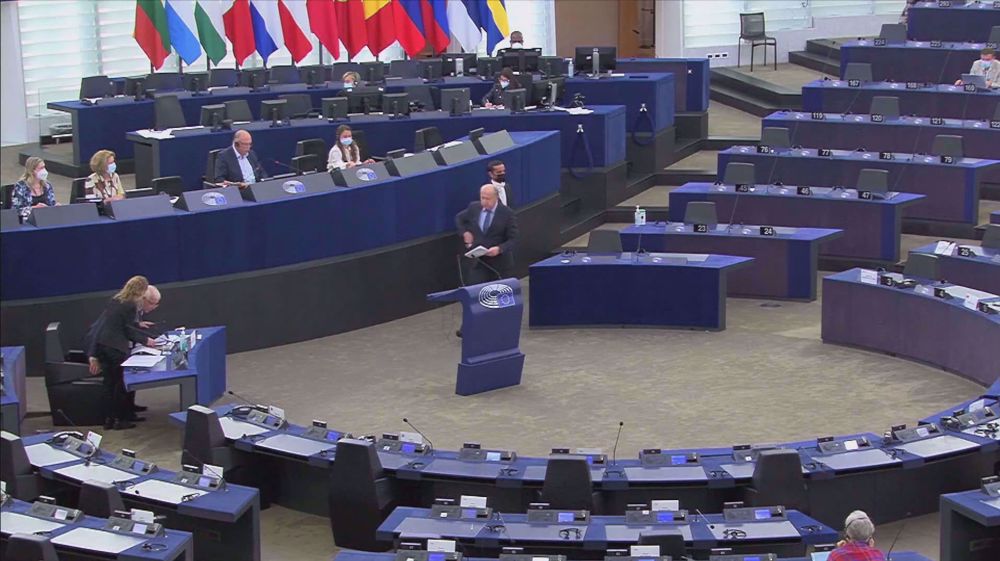 Divisions in EU parliament over bloc's Russia policy