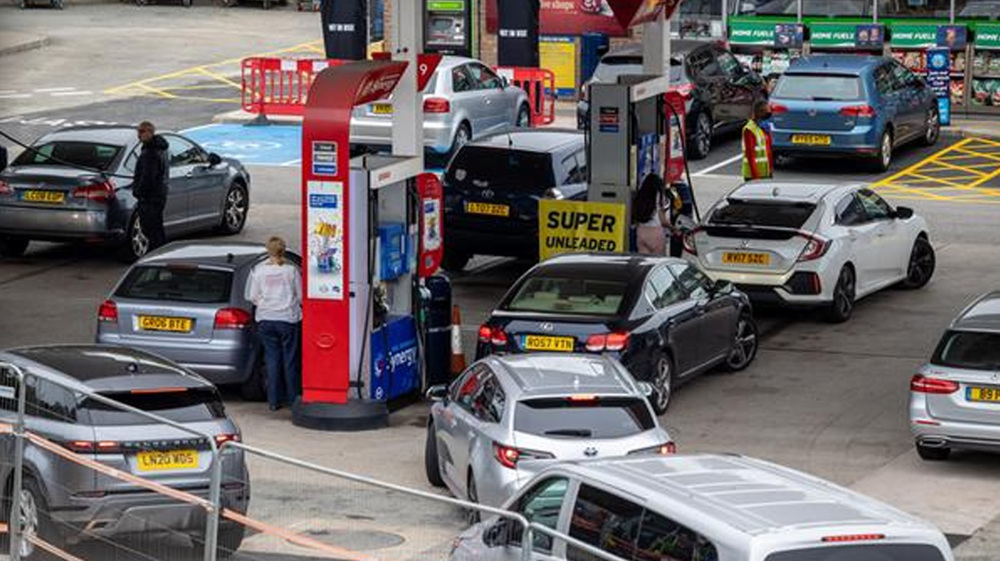 Panic at the pumps: UK fuel crisis rumbles on