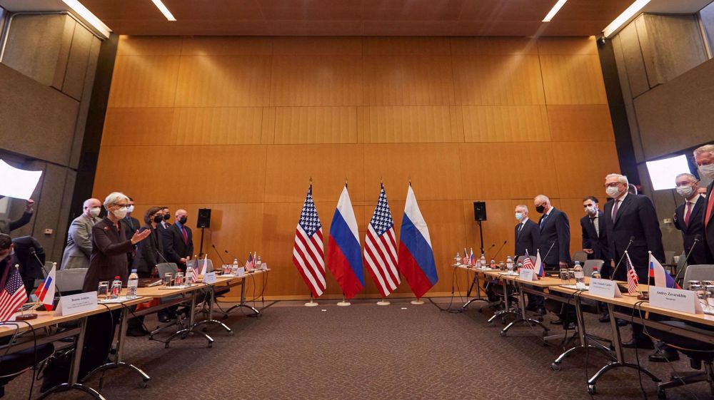 US threatens Russia with ‘sanctions’ after Geneva talks