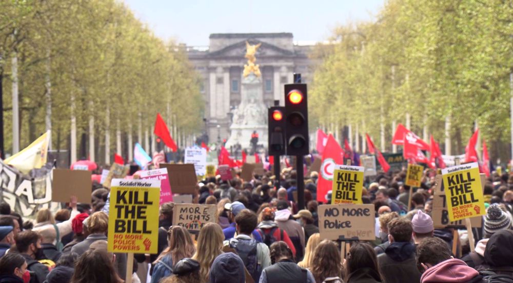 Thousands protest UK Police Bill that curtails freedoms