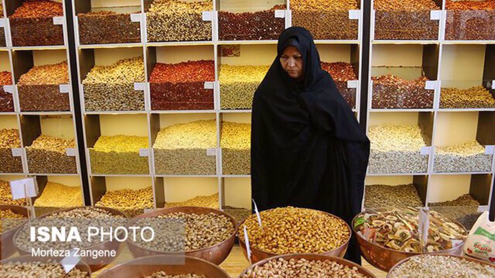 Iran’s inflation rate drops 1% to 42.2% in month to late January: SCI