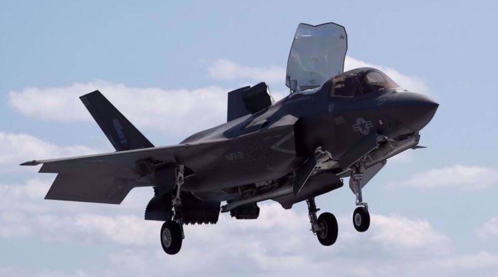 US F-35 jet crashes on aircraft in South China Sea