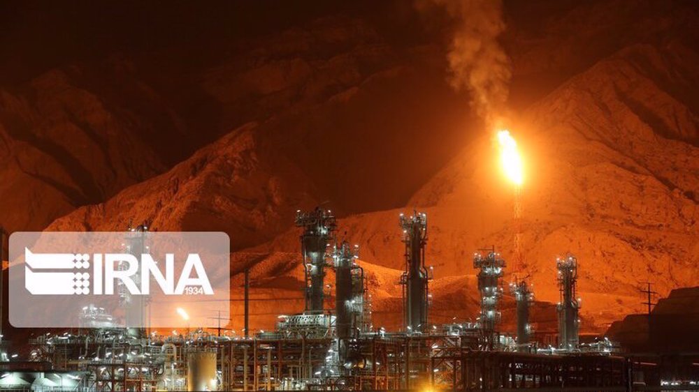 Iran halts gasoil exports amid rising demand in power plants
