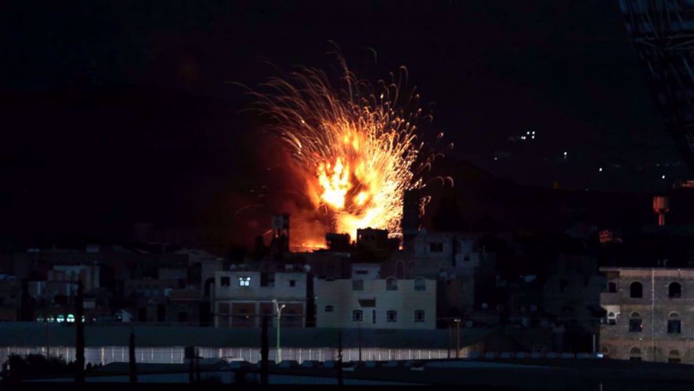 ائتلاف تحت رهبری عربستان سعودی پس از سفر رئیس جمهور اسرائیل به امارات یمن را به شدت بمباران کرد