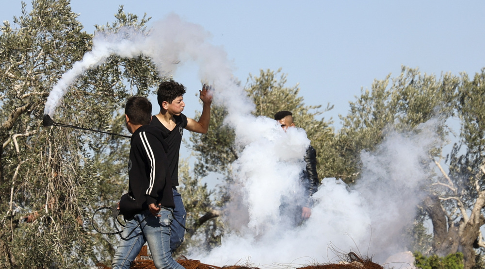 Scores of Palestinians injured by Israeli forces in West Bank